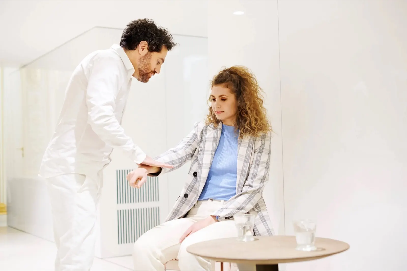 Heilpraktiker in Berlin Kinesiologie: Muskeltest, Diagnose und Behandlung, Testung